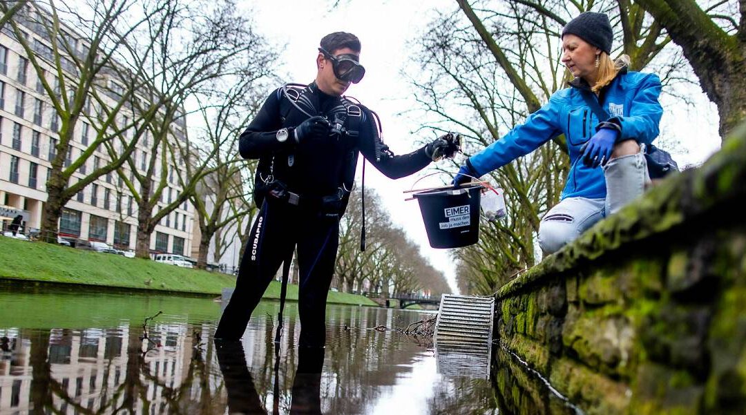 12.500 Helfer räumen in Düsseldorf auf –                   Ecstasy-Pillen beim Dreck-weg-Tag gefunden